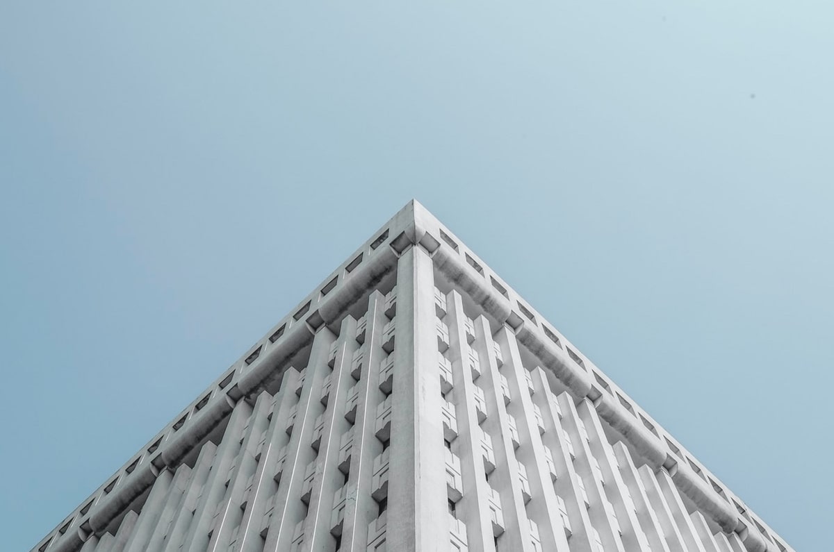 韩漫屋像调参数：先确认这段话有没有把例外藏起来，再把标题改成问题句（像给句子做体检）